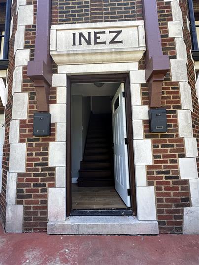 2206 East 7th Street